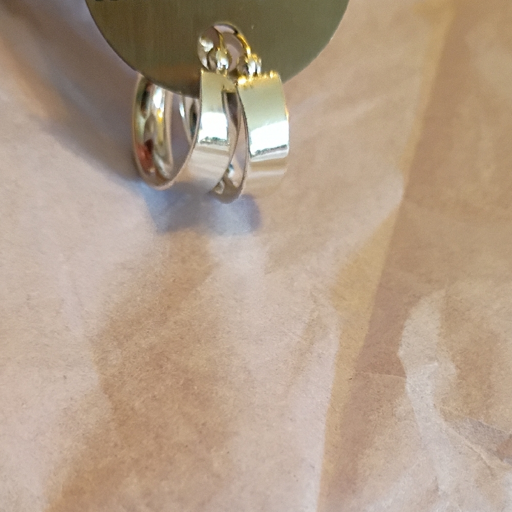 Classic Silver Hoop Earrings with Single Accent Stone - Women Jewelry - Picture 2 of 4